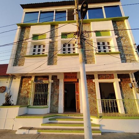 Natz Hotel Flores Kültér fotó