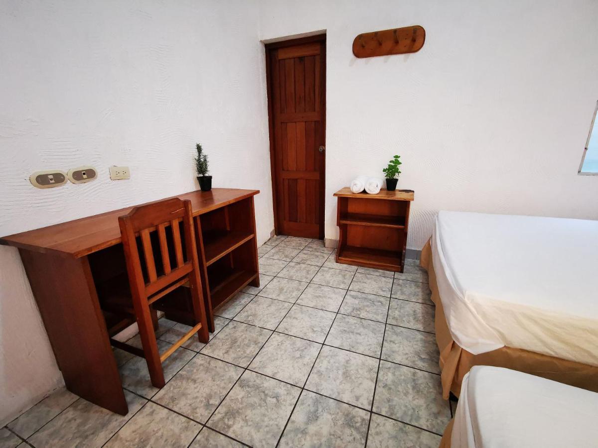 Natz Hotel Flores Kültér fotó