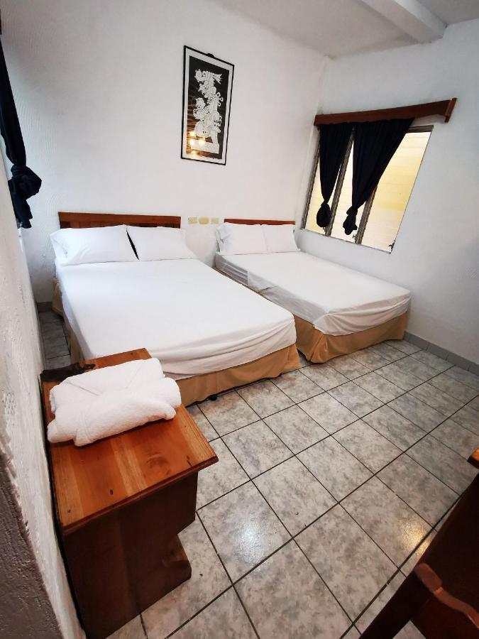 Natz Hotel Flores Kültér fotó