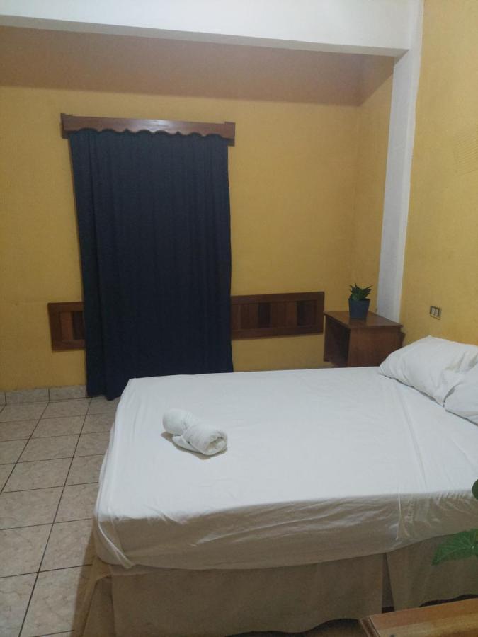 Natz Hotel Flores Kültér fotó