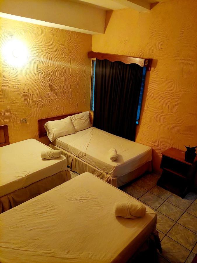 Natz Hotel Flores Kültér fotó